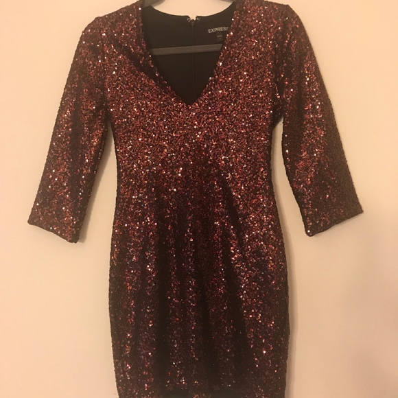 Express V-Cut Mini Dress ♥️ - Picture 4 of 8